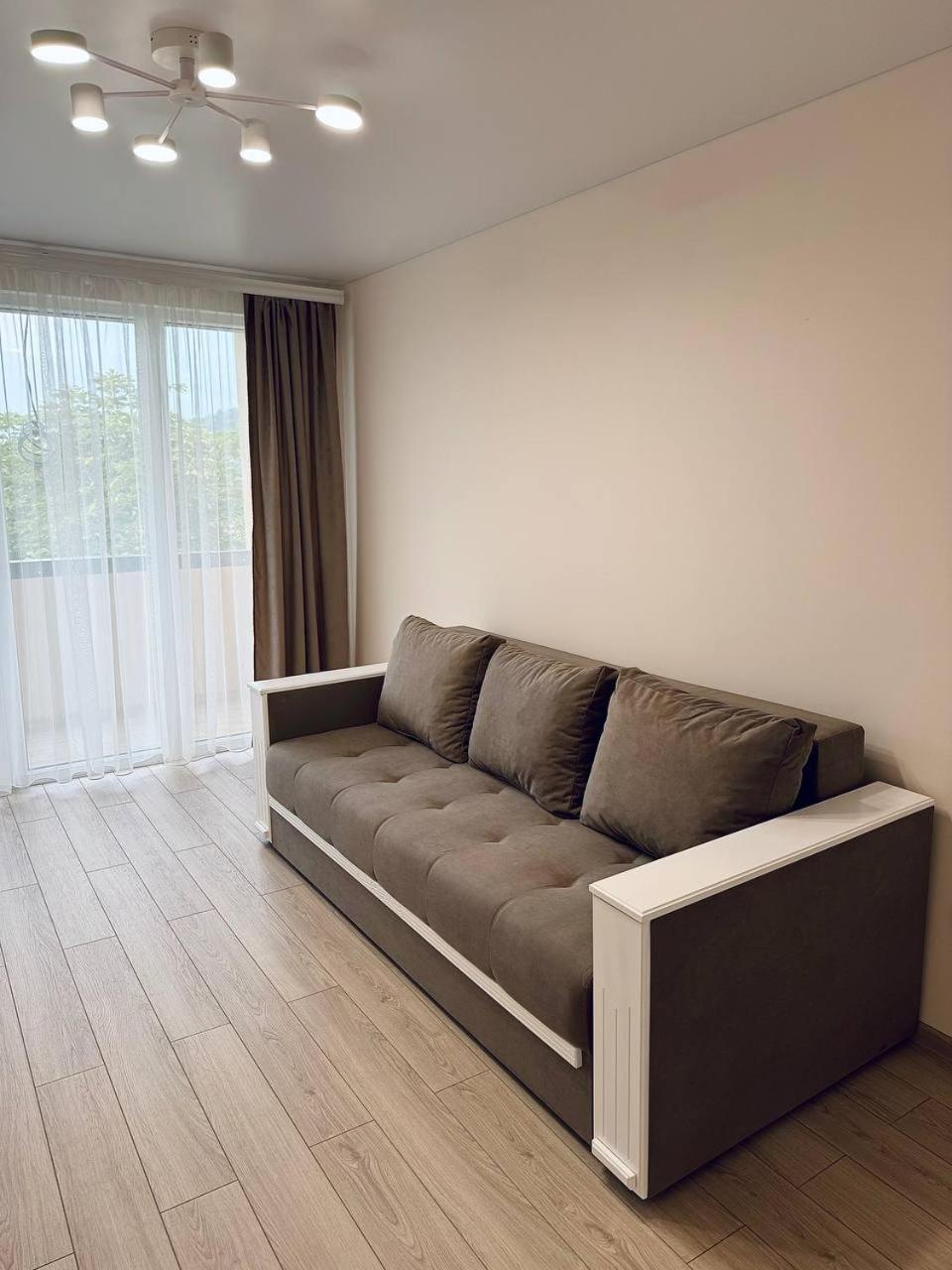 двокімнатна на корятовича, 2б Holiday home *